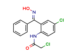 2-Chloro-N-[4-chloro-2-[(hydroxyimino)phenylmethyl]phenyl]acetamide